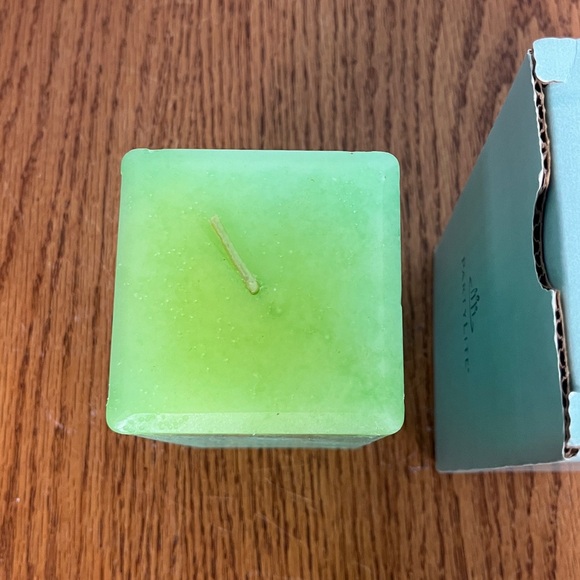 PartyLite Tropical Rain 3x6 Square Pillar New in box - Picture 2 of 4